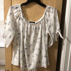 Blouse worn once for a couple of hours